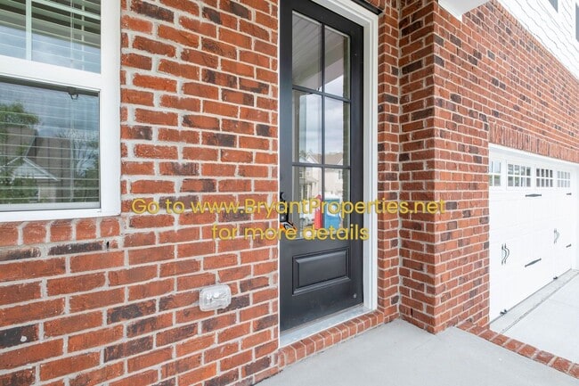 Building Photo - Gallatin - New 4-Bedrooms, 2.5 Baths