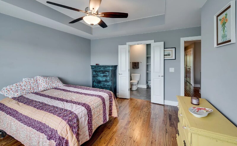 Building Photo - 3813 Dr Walter S Davis Blvd