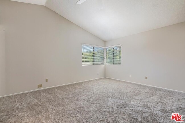 Building Photo - 26816 Cactus Trail
