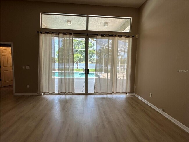 Building Photo - 13813 Bluewater Cir