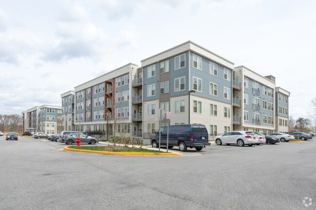 Building Photo - Avalon Arundel Crossing