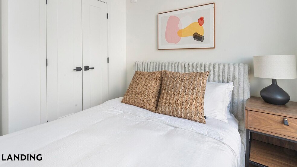 Building Photo - 632 Howard Rd SE