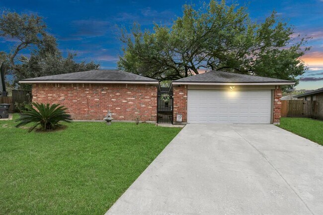 Building Photo - 1207 Martingale Ct
