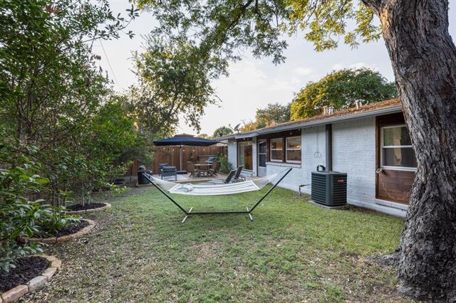 Building Photo - 3622 High Vista Dr