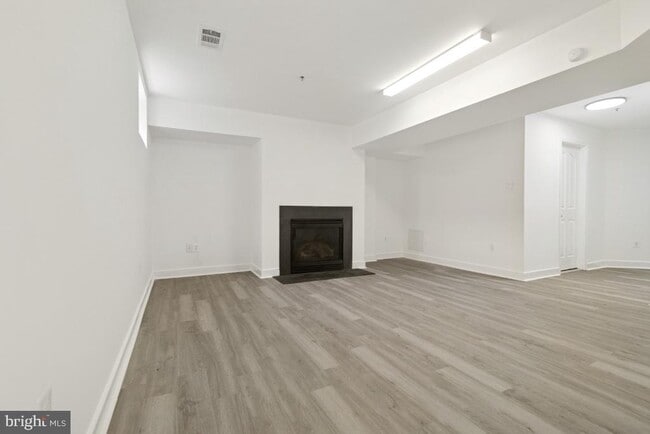Building Photo - 1109 Pomelo Ct