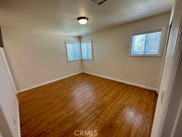 Building Photo - 339 Peach St