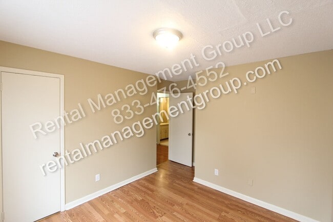 Building Photo - New On The Market! 3BR 2BA + Lower Level D...