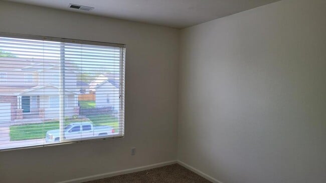 Building Photo - 1321 Red Mountain Dr