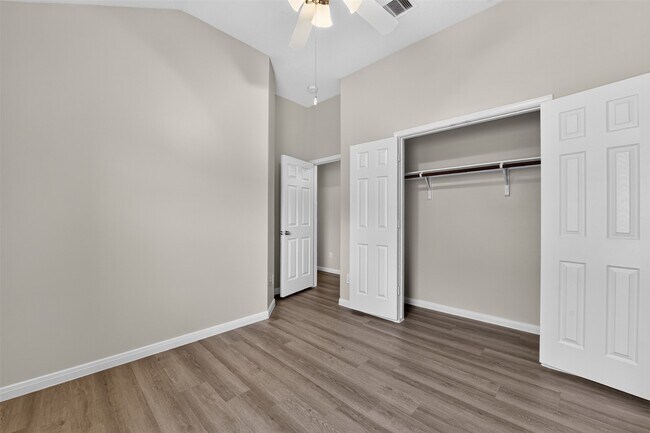 Building Photo - 11714 Bollinger Park Ct