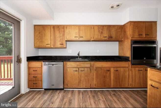 Building Photo - 15617 Allnutt Ln