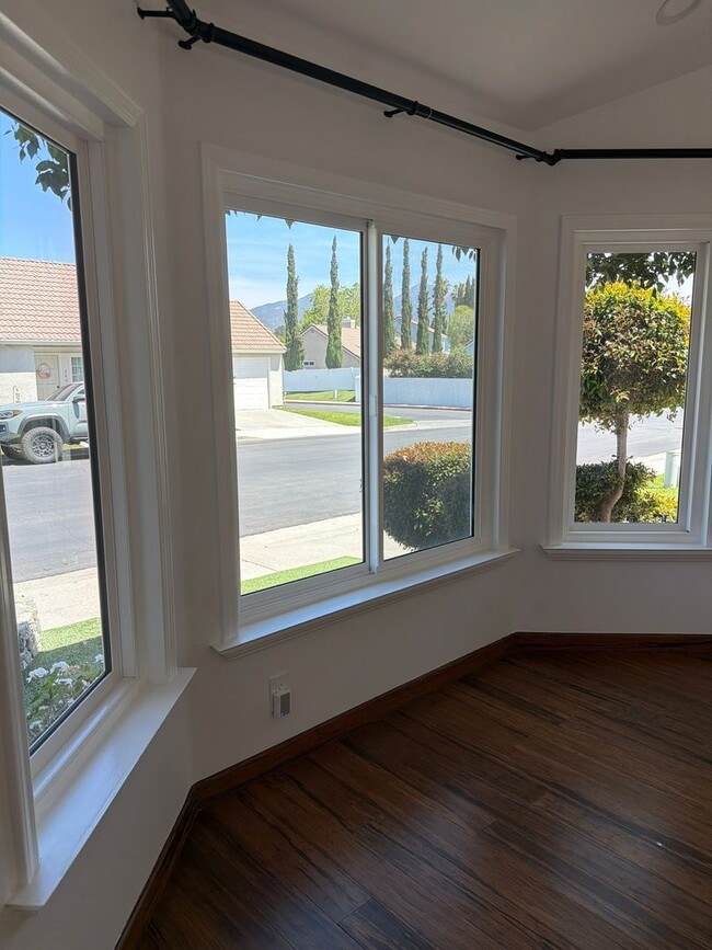 Building Photo - 3 BEDROOM ELEGANCE IN MISSION VIEJO'S PRESTIGIOUS CALIFORNIA COLONY