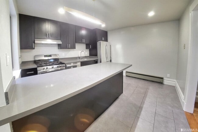 Building Photo - 1267 9th Ave