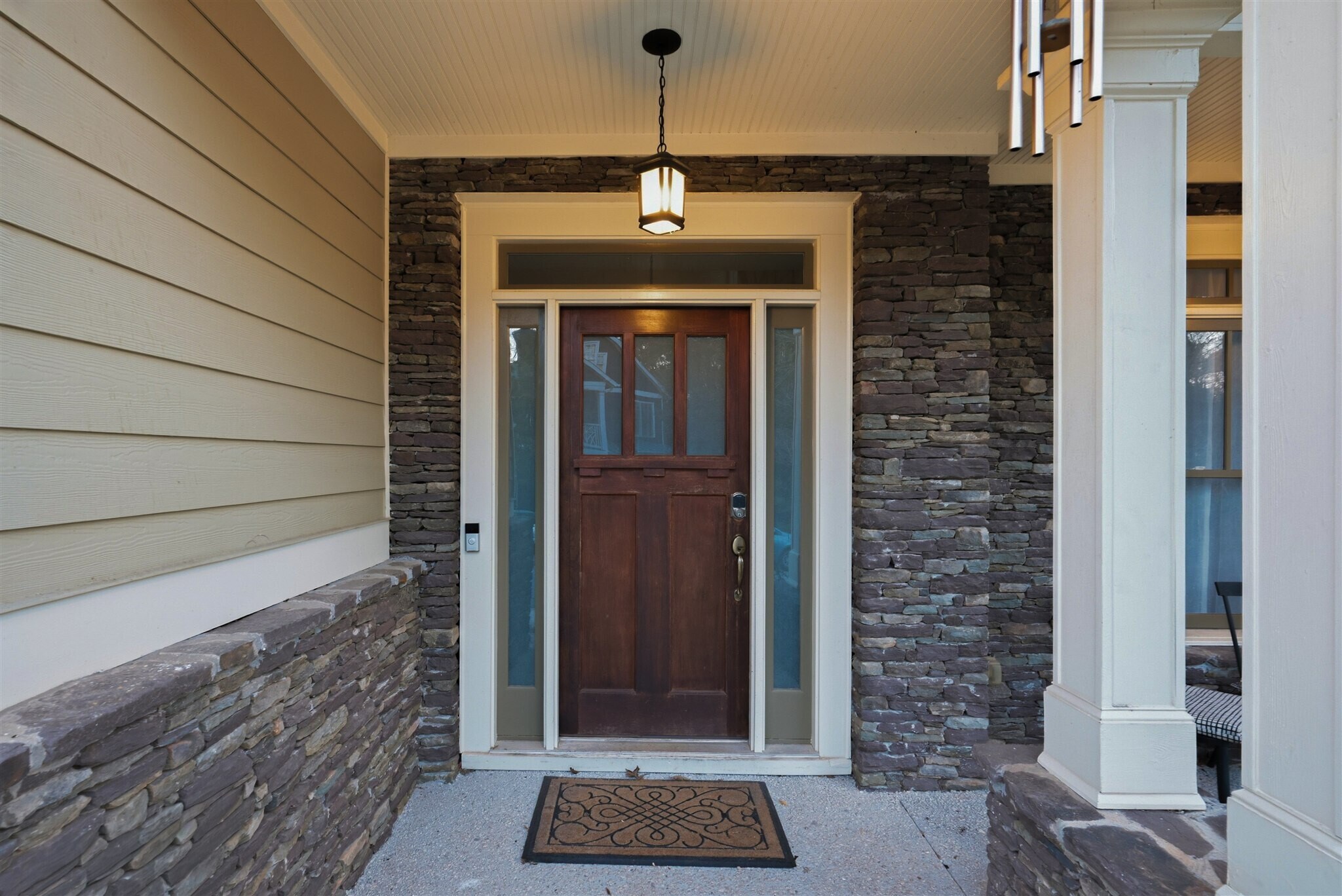 Building Photo - 2555 Hazel Dr SE