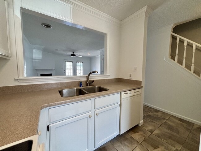 Building Photo - Don't Miss This Spacious Wake Forest Townhome with Dual Primary Suites!