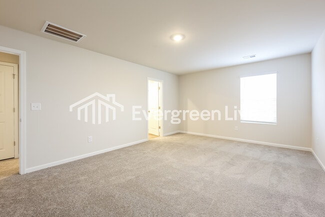 Building Photo - now