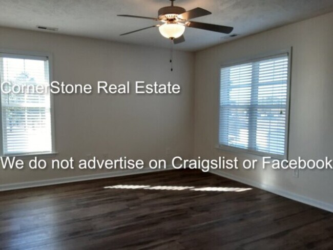 Building Photo - 1710 Renwick Dr