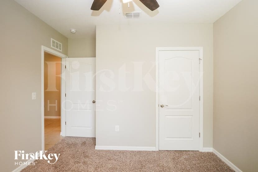 Building Photo - 855 Sheen Cir