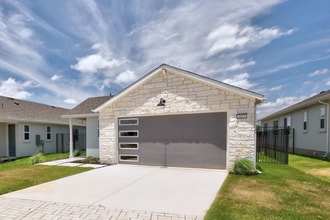 Building Photo - 3805 Mesquite Vly Rd