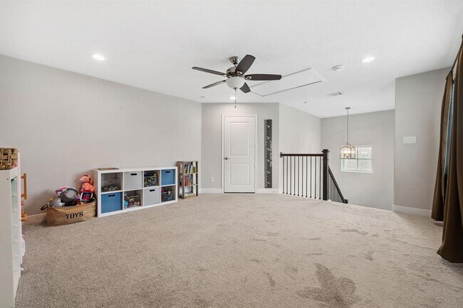 Building Photo - 10178 Prairie Dunes Ln