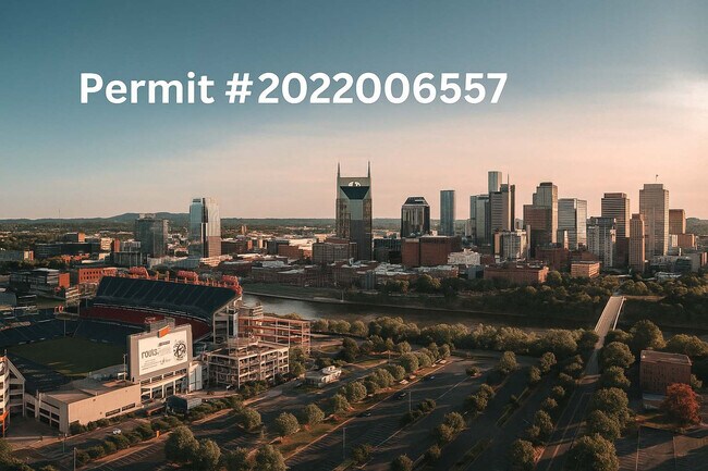 Building Photo - 738 Douglas Ave