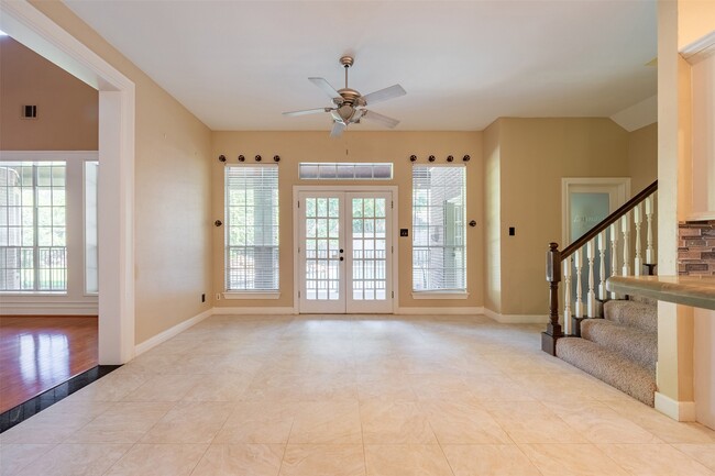 Building Photo - 11826 Primwood Dr