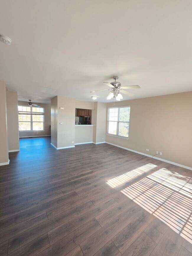 Building Photo - 3401 Kentshire Cir