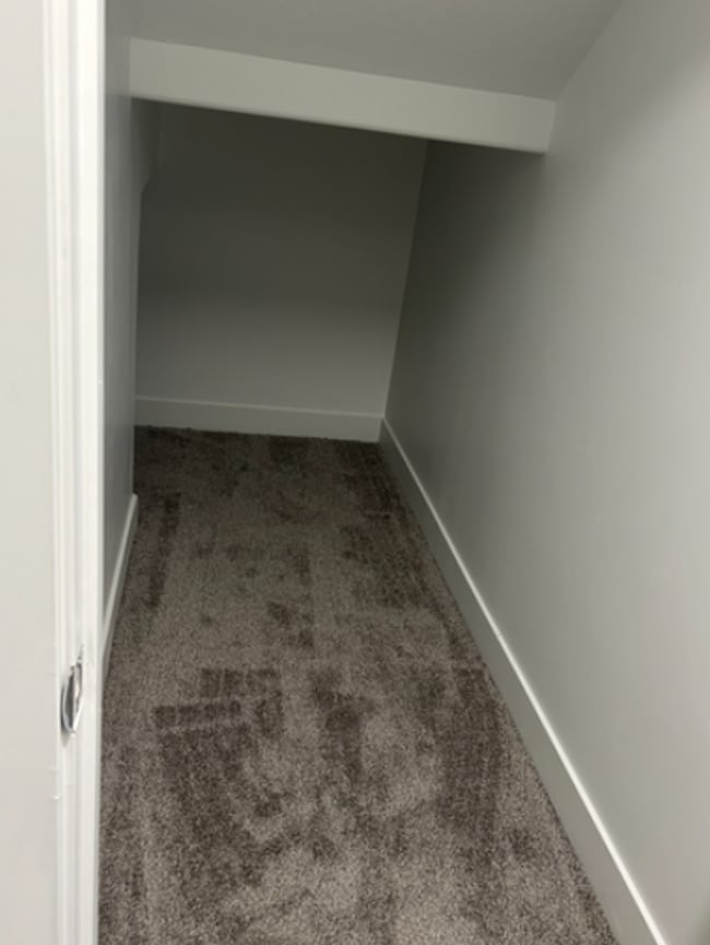 Building Photo - ? Brand-New End-Unit Townhome with Finishe...