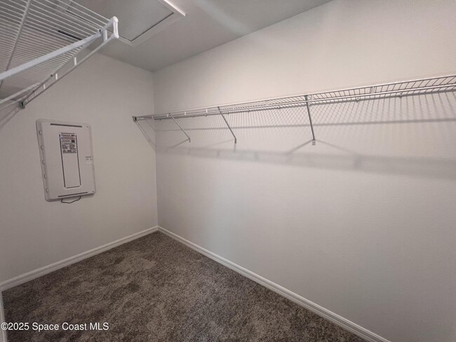 Building Photo - 5129 Inspire Ln