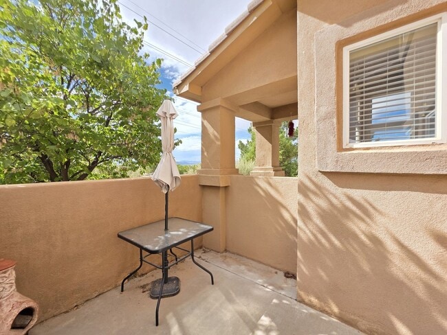 Building Photo - 4363 San Benito St