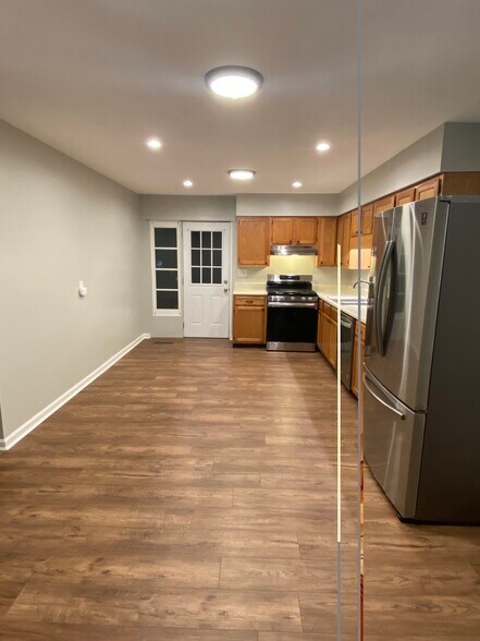 Building Photo - 3413 Lisa Dr
