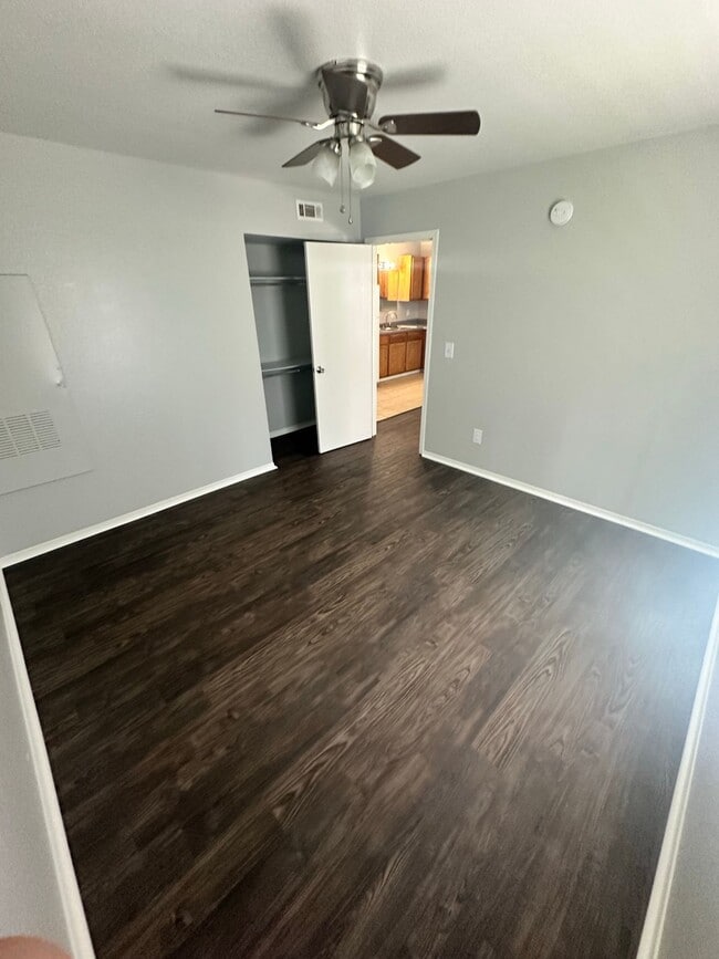 Building Photo - C&W Crutcher Apartments