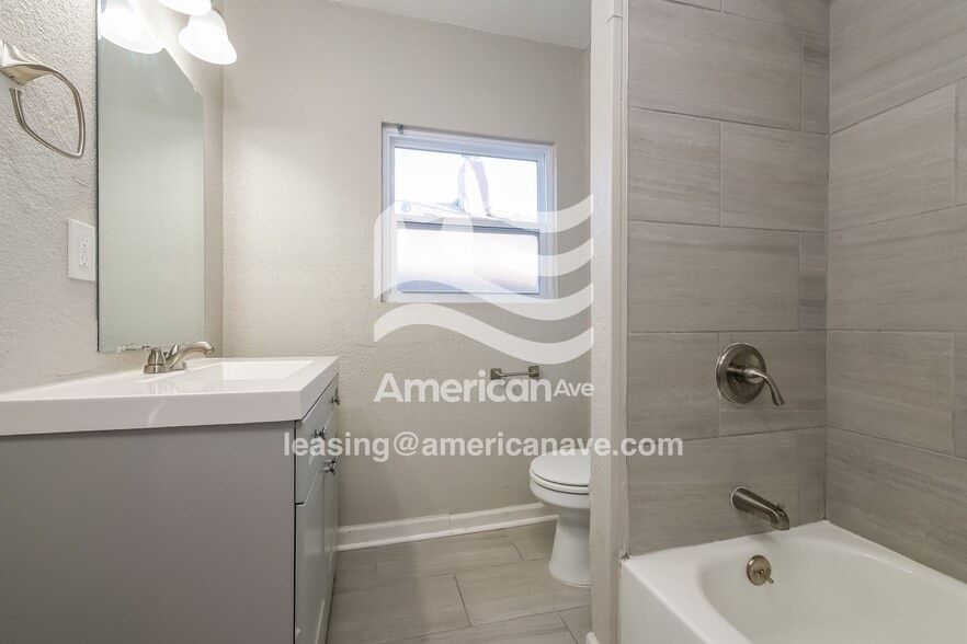 Building Photo - 3929 S Benton Ave