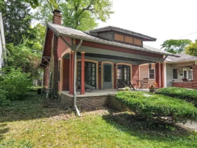 Building Photo - 856 N Salisbury St
