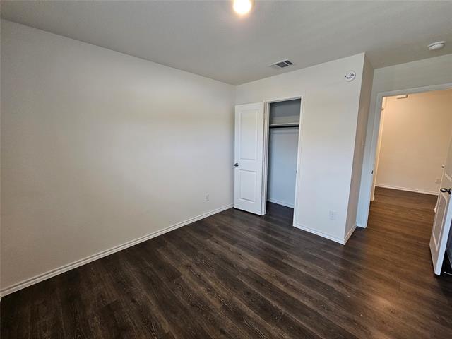 Building Photo - 2220 Rosemary Wy