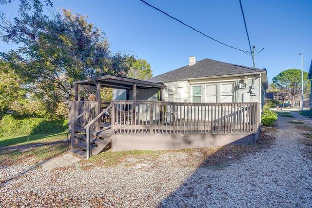 Building Photo - 2544 S University Dr