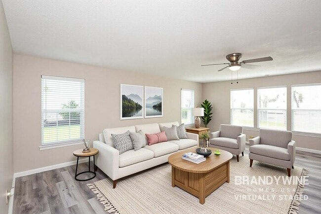 Building Photo - 967 Webb Dr