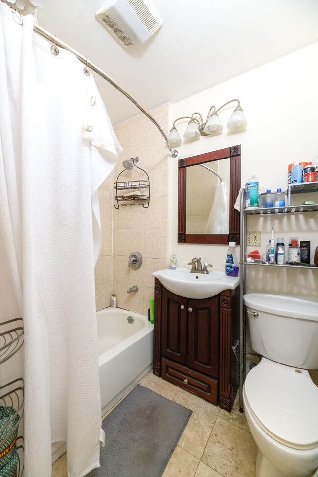 Building Photo - 57 Otis St