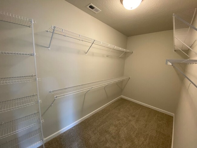 Building Photo - 255 Shallowbag Bay Ln