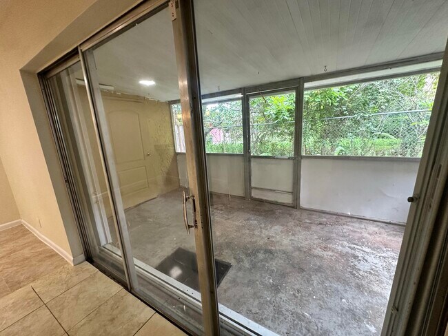 Building Photo - 5614 Blueberry Ct