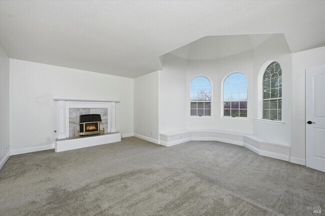 Building Photo - 1395 Grove Ct