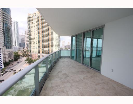 Building Photo - 1331 Brickell Bay Dr