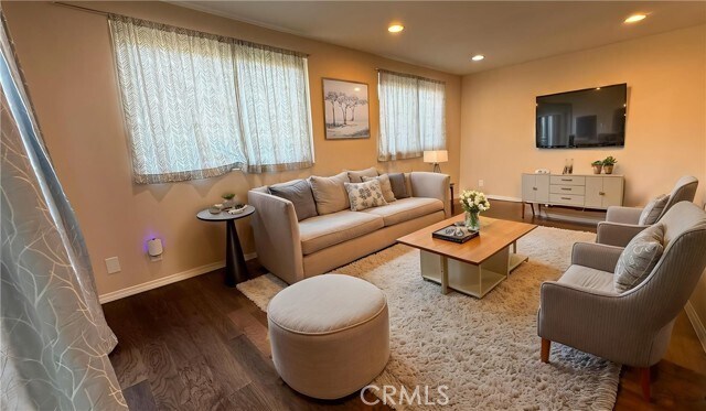 Building Photo - 10720 Andy St