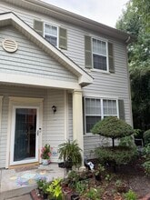 Building Photo - 1439 Hambledon Loop