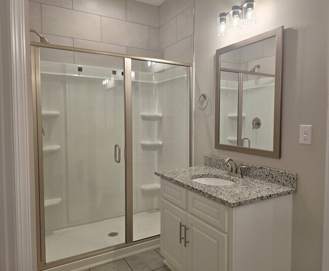 Building Photo - 7510 Paisley Cir
