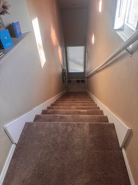 Building Photo - 3236 E Chandler Blvd