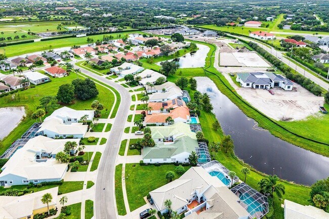 Building Photo - 2721 Neaton Ct