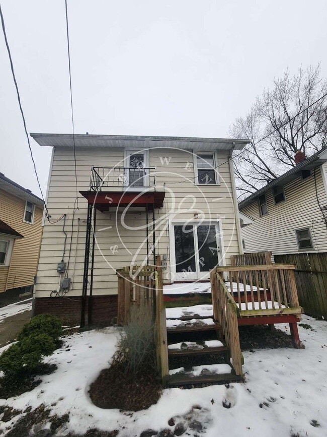 Building Photo - Must See! Fully Updated 3-Bedroom Home in West Toledo