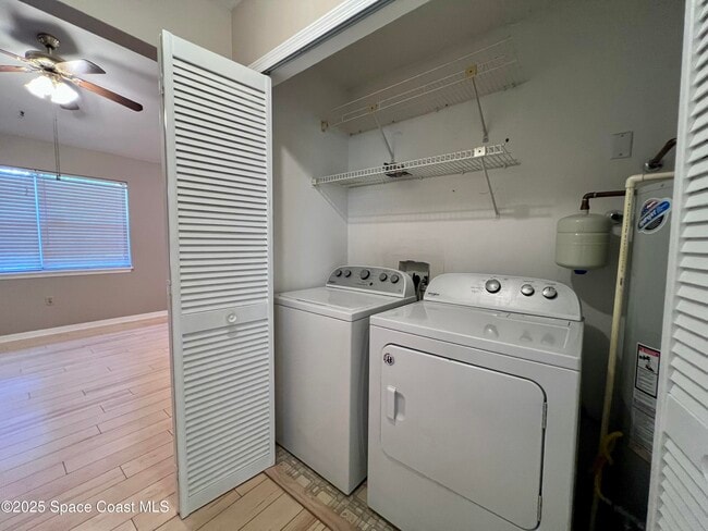 Building Photo - 2326 Talmadge Dr