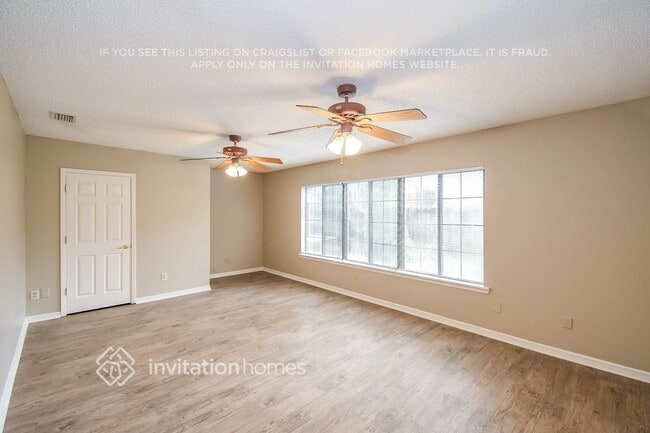 Building Photo - 8104 Kilwinning Ln