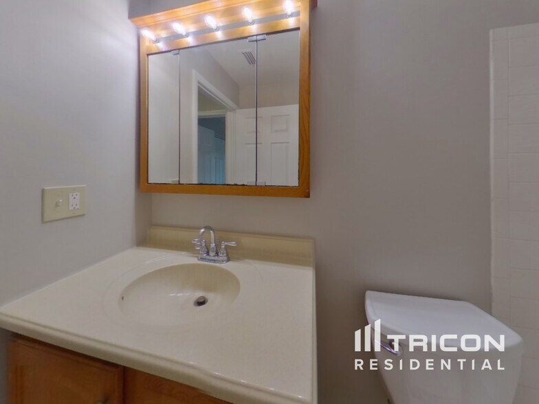 Building Photo - 1106 Windsor Hill Way